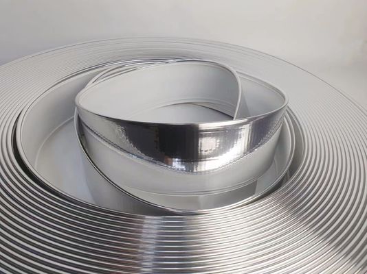 Chữ kênh mũi tên loại Trim Cap với Aluminium hợp kim cuộn cạnh tranh Chữ kênh Trim Cap