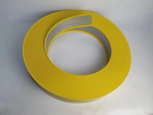 Màu vàng nhôm Channel Letter Trim 0.33mm Độ dày 25m-33.33m Trim Cap Roll